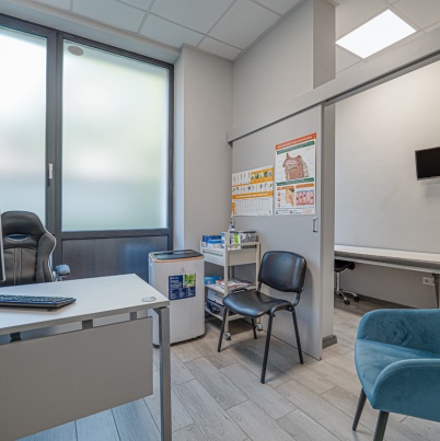 doctors cabinet photo